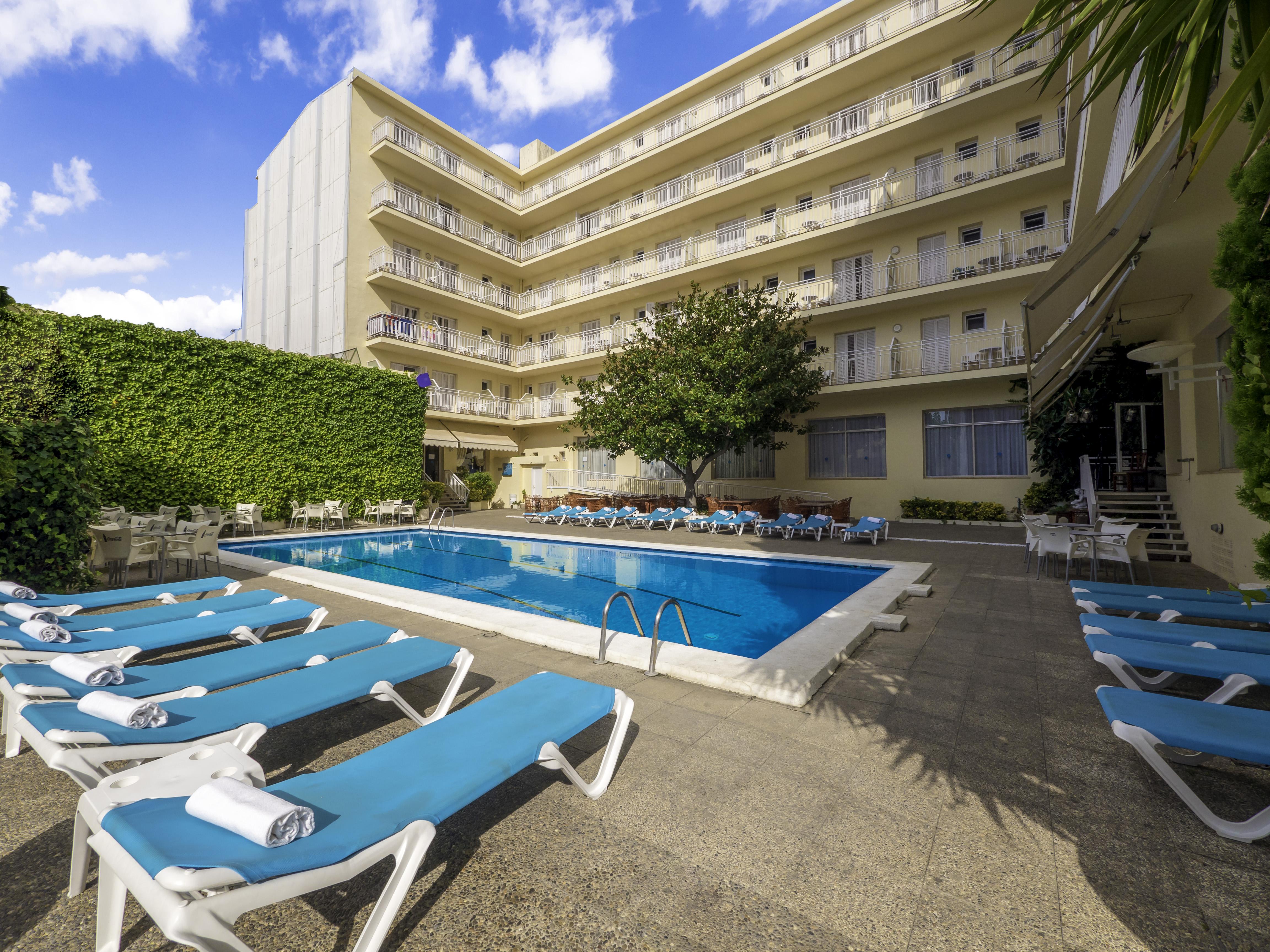 Checkin Pineda Hotel Pineda de Mar Exterior foto